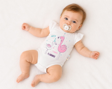 Baby Nellys Bavlnené dojčenské body, kr. rukáv, Flamingo - biele, veľ. 68